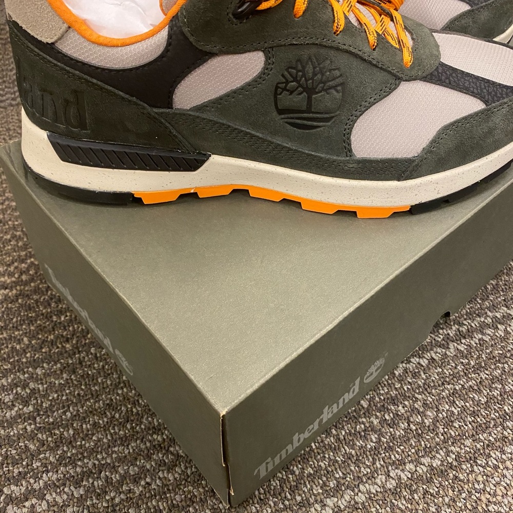 New Timberlands - Picture 3 of 5